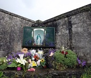 미혼모 죄악시 문화에..아일랜드 가톨릭시설 학대로 아이 9,000명 목숨 잃어