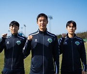 [공식발표] 홍정호, 2021시즌 전북 주장 선임..부주장은 이용-최영준