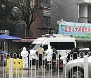 중국 8개월만에 코로나 사망자..스자좡 격리시설 긴급건설