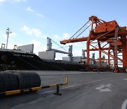 포스코, 선박 물류 시스템 공유..중소기업 수출 지원