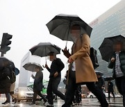 [내일 날씨] 15일 출근길엔 우산 챙기세요.. 전국 각지 비 예보