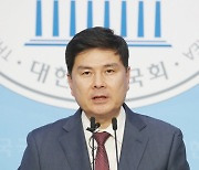 지상욱 "안철수, 능력 없어서 후보 못 낸 것을 양보라고 하나"