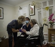 APTOPIX Virus Outbreak Britain Nursing Home