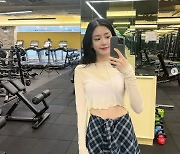 '견미리 딸' 이유비, 헬스장서 미모 자랑..살 뺄 곳이 어딨어? '극세사 각선미'