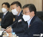 권덕철 복지부 장관, "백신 접종 정보 투명하게 공개하겠다"