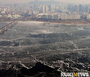 코로나 셧다운 이후 중국 공기질 개선.. 한반도 초미세먼지도 감소