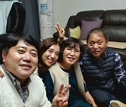 양준혁, ♥박현선+장인장모와 단란한 셀카 "잘 살겠습니다"[SNS★컷]