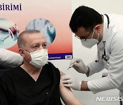 터키, 중국 코로나백신 접종 1.5일만에 50만명 주사