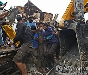 APTOPIX Indonesia Earthquake
