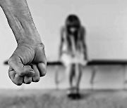 [단독] 두살 딸 성범죄 신고했다가 쫓겨난 결혼이주여성의 사연