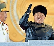 美는 "북핵이 최대 위협" 北은 새 SLBM 공개