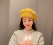 한지민, 김혜수 축하 받았다..데뷔 18주년 소식에 "멋지게 성장해줬어요" 댓글