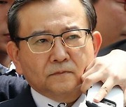 법무부 "김학의 출금 논란은 부차적" 위법 논란 반박