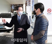 [포토]우상호, '서울 숨 쉴 권리 보장..2030년까지 서울에서 디젤차 퇴출'