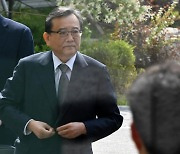 '김학의 출국금지' 핵심 논란은 비켜간 법무부 해명