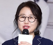 '도깨비' 김은숙 작가·화앤담 윤하림 대표, 학대 아동 위해 1억원 기부