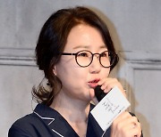 김은숙 작가·화앤담 윤하림 대표, 1억원 기부..재난위기가정 위해