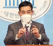 신원식, 육참총장-주임원사 충돌에 "군기 무너졌다"