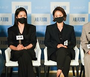 [N현장] 문소리·김선영·장윤주가 표현한 '세자매'..광기·상처·가족애(종합)