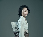 무대서 되살아난 한국 첫 여성 영화감독