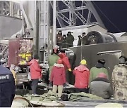 중국 광산사고 일주일만에 매몰 22명 중 12명 생존 확인