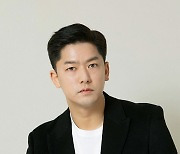 '스토브리그' 배우 이용우, 비 소속사와 전속 계약 [공식]