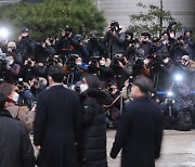 삼성측 "구속은 피할 줄 알았는데.."