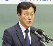 주호영 "文, 사면대상 될수도' 발언에  與 "정치보복 선전포고냐"