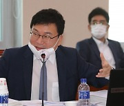 이상직 의원 징역 3년6개월 구형..검찰 "선거범죄 종합판"