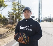 3억남 유강남의 다짐 "연봉 무게감 느껴.. 한국시리즈 가고 싶다"