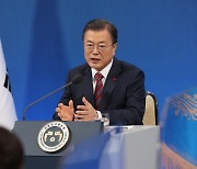 文, WEF '한국 특별회의' 기조연설..'글로벌 보건 및 경제위기 대응' 주제