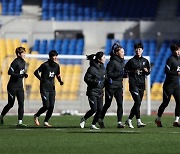 '사상 첫 올림픽 본선 가자'..담금질 시작한 여자 축구대표팀