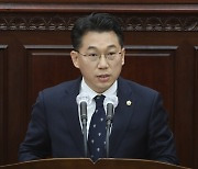 허창원 충북도의원 "지역 경쟁력 살린 균형발전 추진하라"