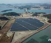 '신재생에너지 연금' 받는 신안 섬 주민들..1인당 최대 240만원