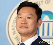 노무현 사위 곽상언 "국정원 사찰문건 확인..작성시기는 MB정부 시절"