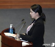 "부동산 민심 잡자"..'임대차3법' 보완법 내놓은 野