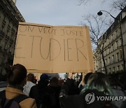 Virus Outbreak France Students Protest