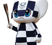 바흐 IOC 위원장 "도쿄 올림픽 7월 예정대로 개최..플랜 B 없다"