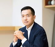 Kim Dong-kwan reinvents Hanwha's identity as renewable energy leader