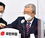 야권 서울시장 후보 단일화 '헛바퀴'