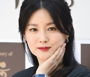 이영애, 4년 만에 드라마 복귀할까 "'경이로운 구경이' 제안 받았다" [공식입장]