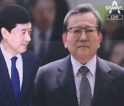 "이성윤이 '불법 출금' 수사중단 결정자"..신고자 주장
