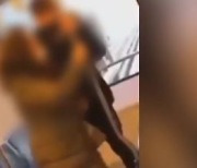 지하철서 노인 폭행한 학생..'촉법소년'이라 처벌 불가