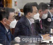 [포토]  K뉴딜 지원 발언하는 김광수 은행연합회장