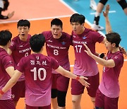 대한항공, '2위' OK금융그룹 3-0 완파..2연승, 선두 질주