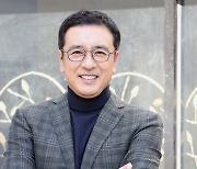 김승우, 'APAN STAR AWARDS' 2회 연속 단독 MC
