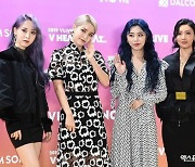 RBW 측 "마마무 재계약? 솔라·문별 완료, 휘인·화사 논의 중" [공식입장]