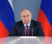 크렘린, '핵무기 통제협정 5년 연장' 미국 제안 환영