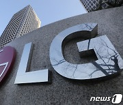 팬택 쓰러지던 날의 충격, LG폰까지 벼랑끝..통신3사도 '곤혹'