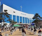 '시설폐쇄' 해제 부산 세계로교회 주말 대면예배.. 880명 참석 가능